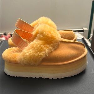 UGG Women's Vibrant Orange Fluffy Slippers